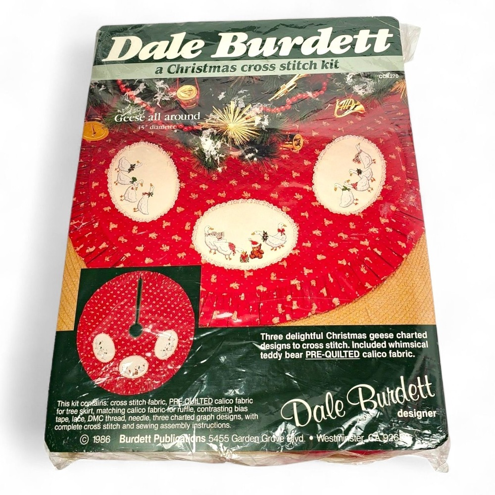 Vintage Dale Burdett Geese All Around 45" Tree Skirt Cross Stitch Kit 1986